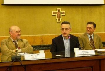 da sinistra, Giovanni Rossi, presidente FNSI, il ministro delle Politiche Agricole Mario Catania e Mimmo Vita, presidente UNAGA