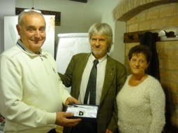 Elio Agostino con moglie e Fabrizio Stelluto