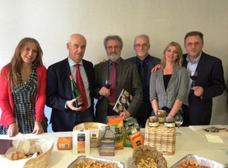 da sx Paola Scarsi, Roberto Zalambani, Nicola Dante Basile, Efrem Tassinato, Beatrice Busi Deriu, Mimmo Vita