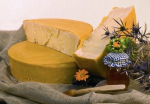 FormaggioSanPietroInCeraDApi