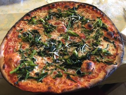 La-sua-pizza-al-broccolo-fiolaro